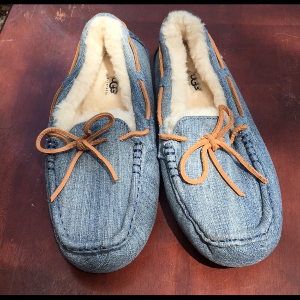 Women’s Ugg Moccasins Slippers
